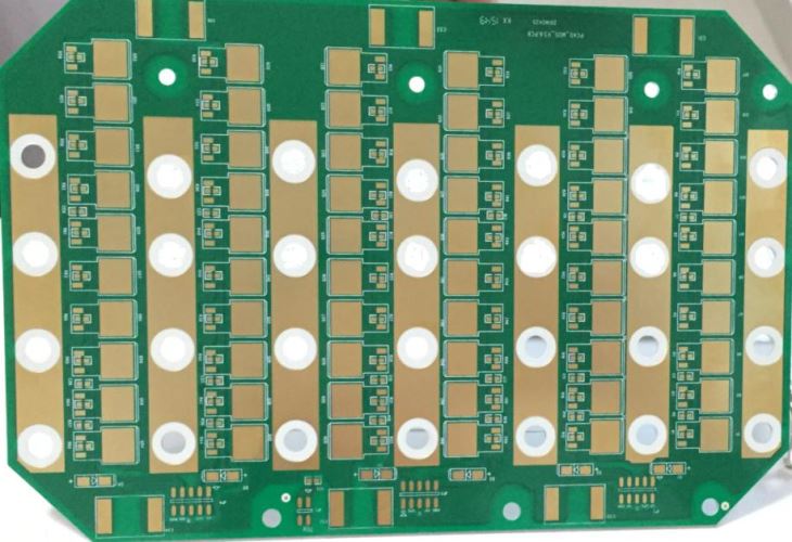 Heavy Copper 5oz PCB High Quality Aluminum Material With 3.0mm Board Thickness And ENIG